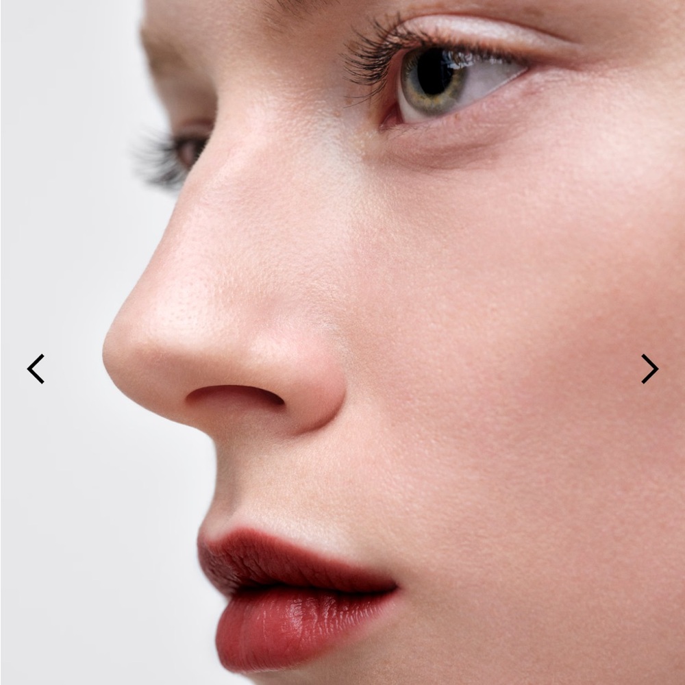 Prada Monochrome Soft Matte lipstick B106 - CARAMEL - Picture 7 of 15